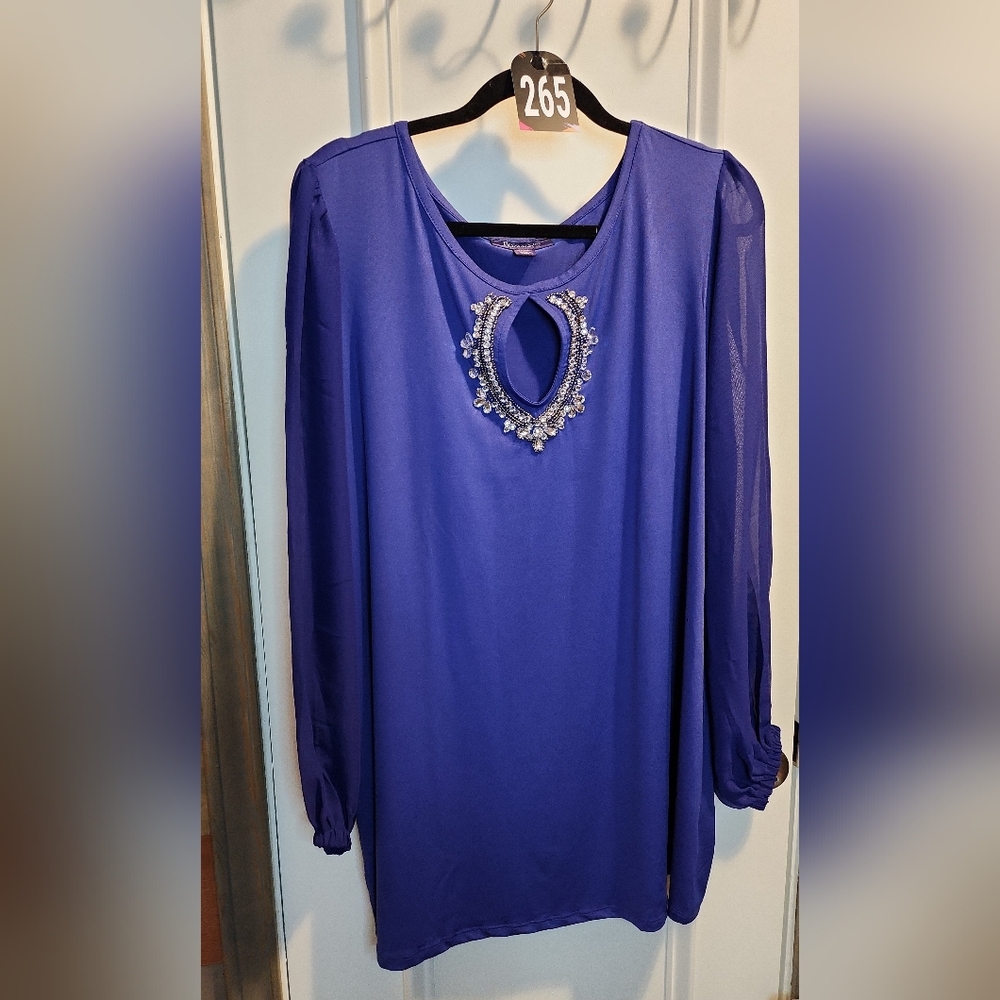 265 Roaman's top with bling